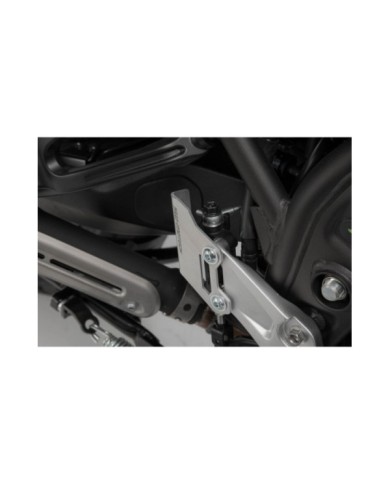 SW-MOTECH Prot. cilindro maestro freno argento