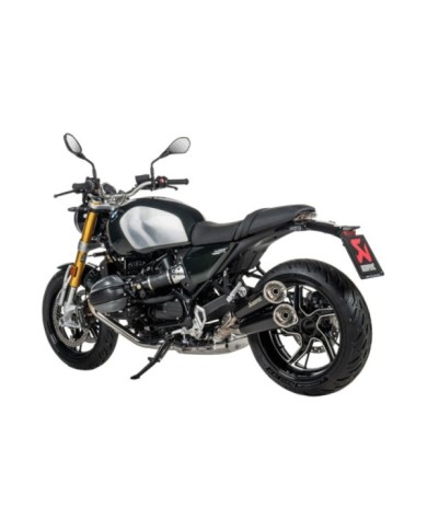 AKRAPOVIC Système d'échappement Slip-On Line (acier inoxydable)