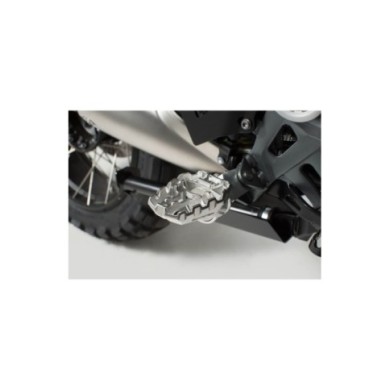 SW-MOTECH Kit poggiapiedi EVO argento