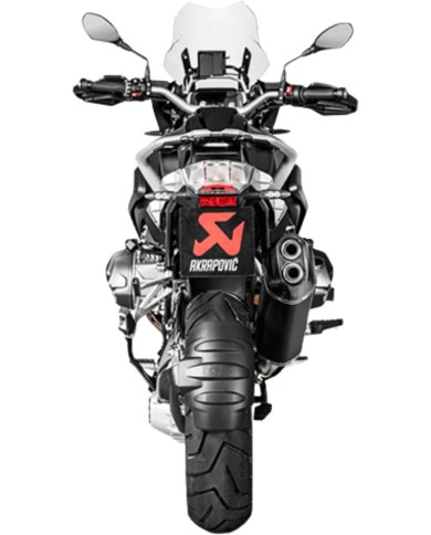 AKRAPOVIC Auspuffanlage Slip-On Line (Titan)