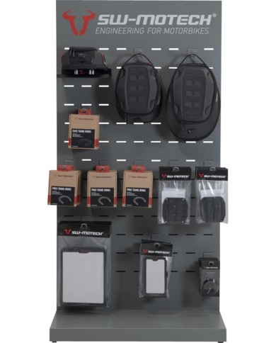 SW-MOTECH Verkaufsdisplay Raum PRO Tankrucksäcke und Zubehör