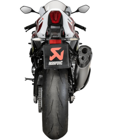 AKRAPOVIC Slip-On Line (Titanium)